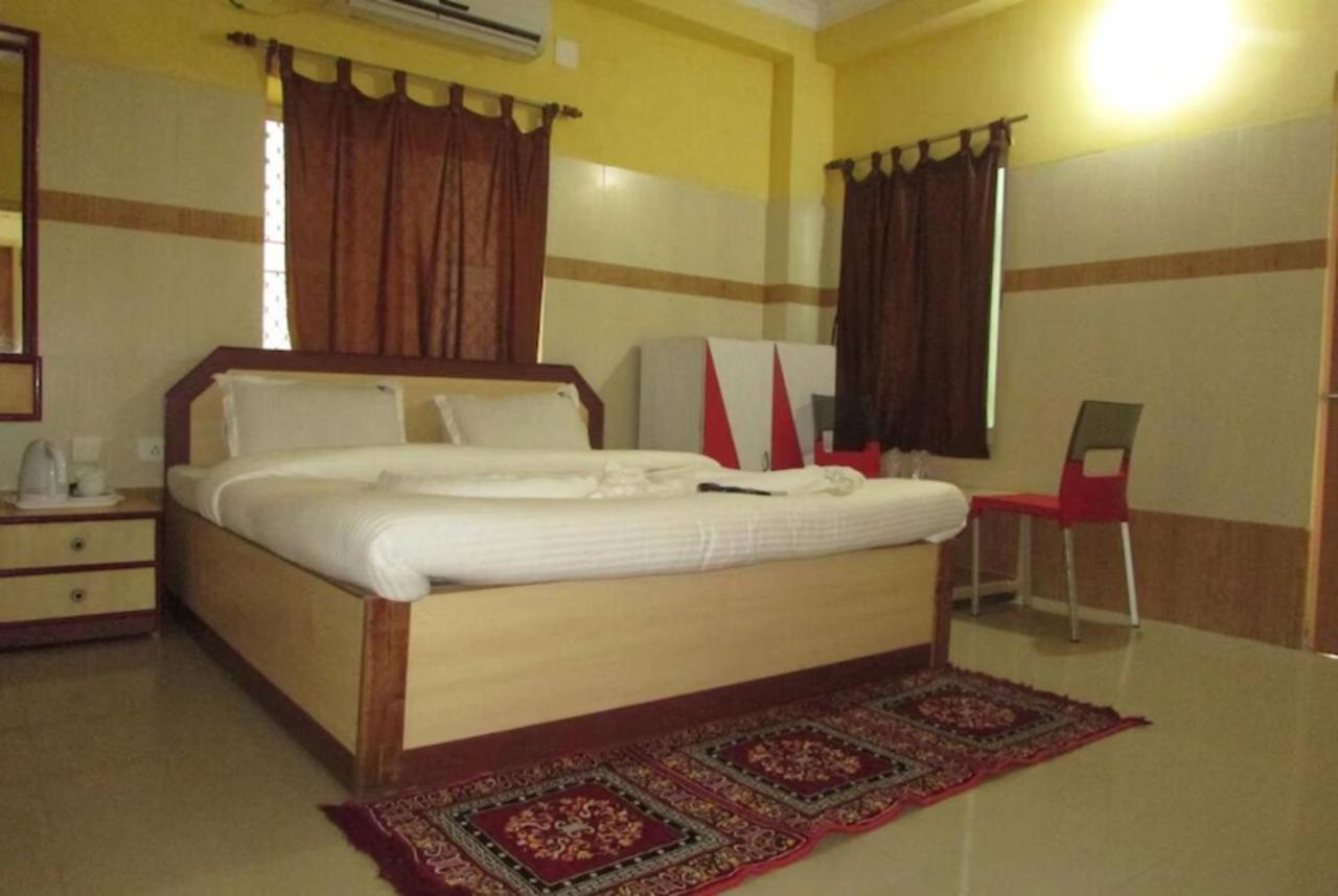 Goroomgo Star Inn Sea View Puri Zewnętrze zdjęcie